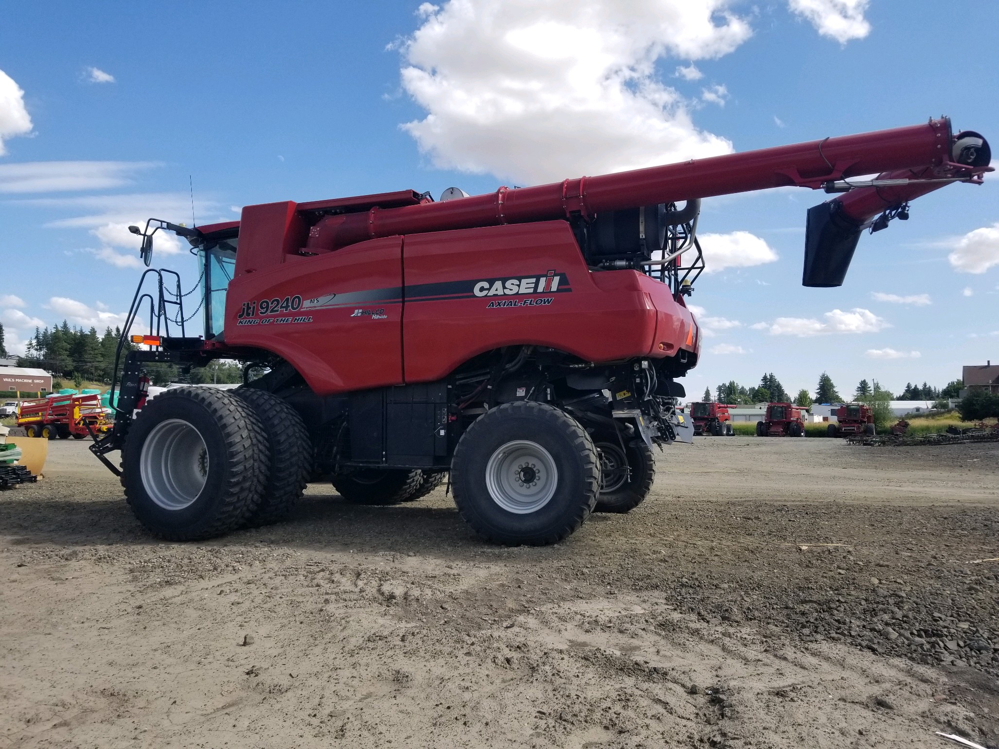 Case IH 9240H Combine