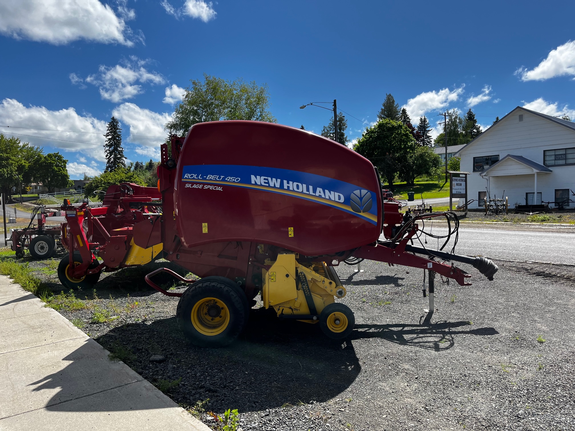 2019 New Holland RB450 Baler/Round