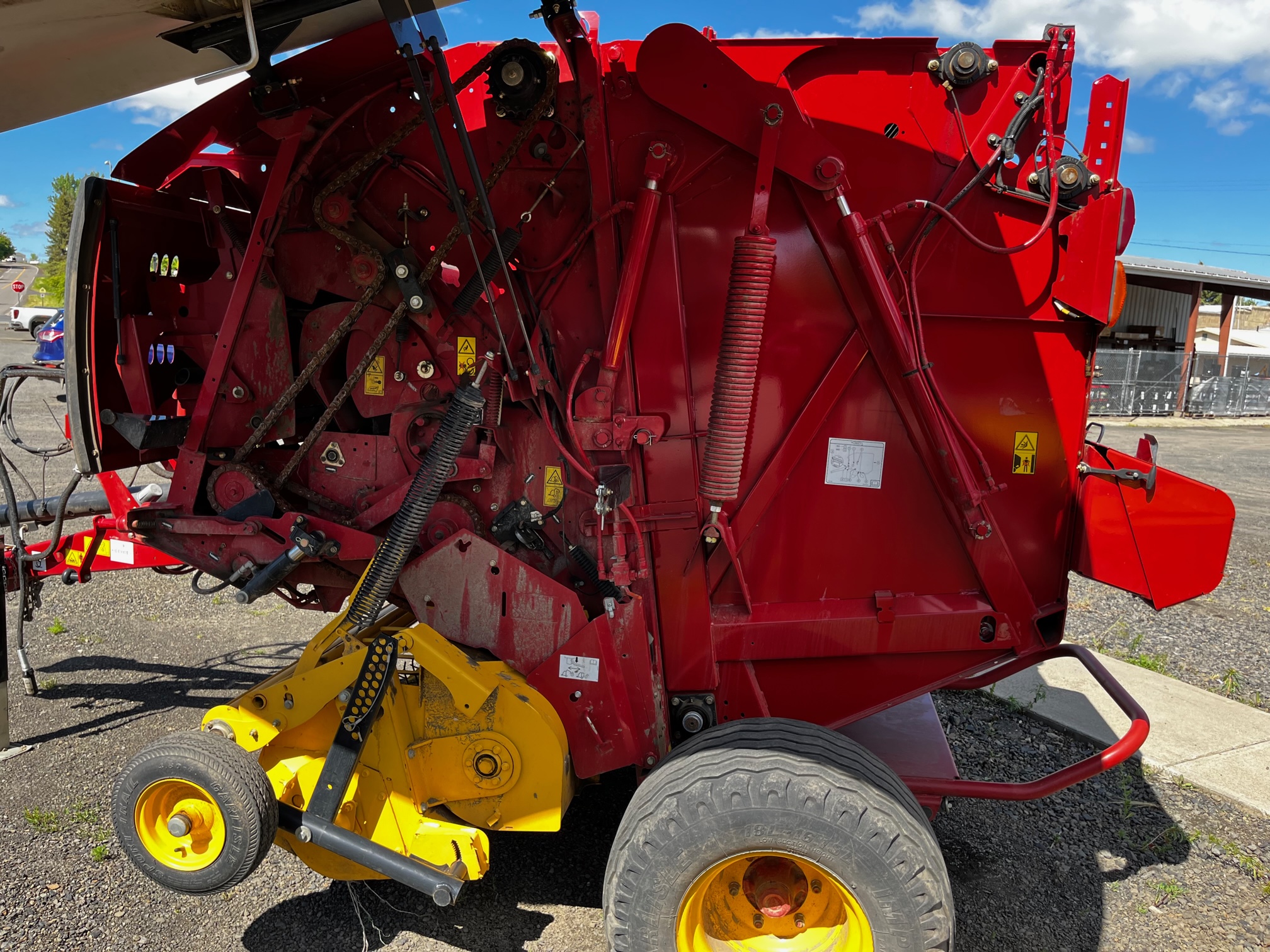 2019 New Holland RB450 Baler/Round