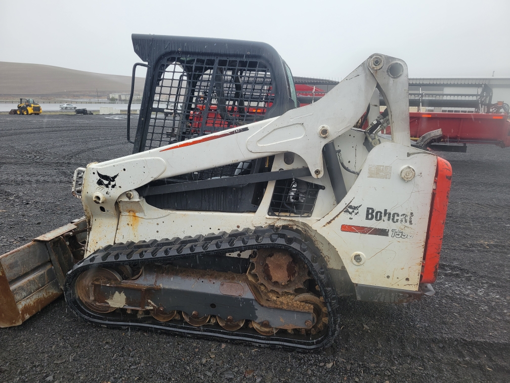 2014 Bobcat T590 Compact Track Loader