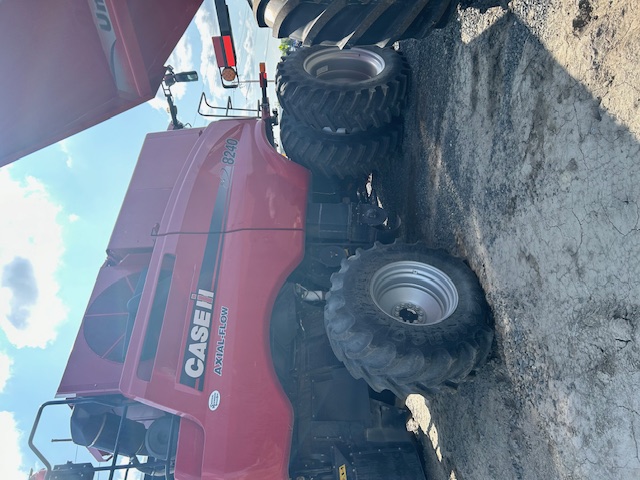 2017 Case IH 8240 Combine