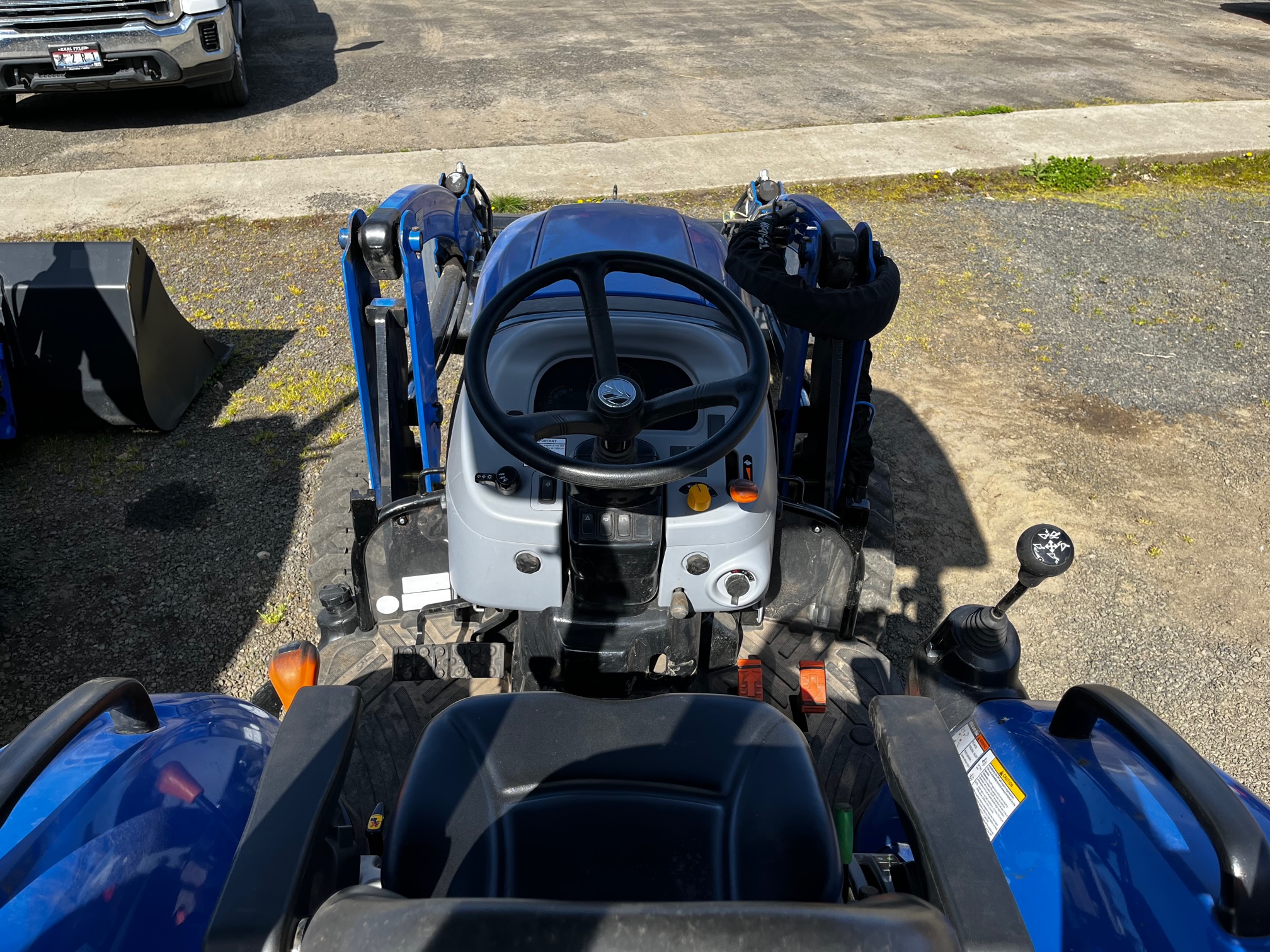 2022 New Holland Boomer 40 Tractor