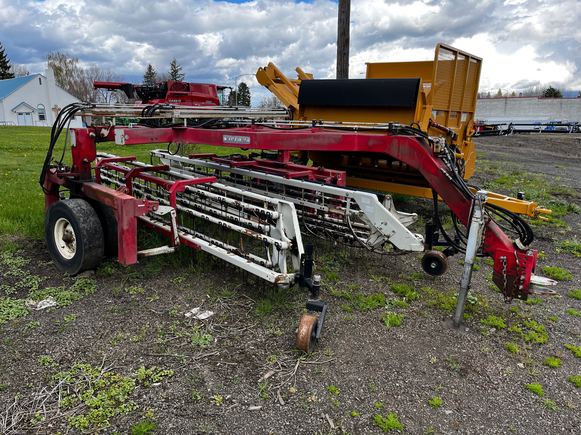 TwinStar RA-2030 Rake/Hay