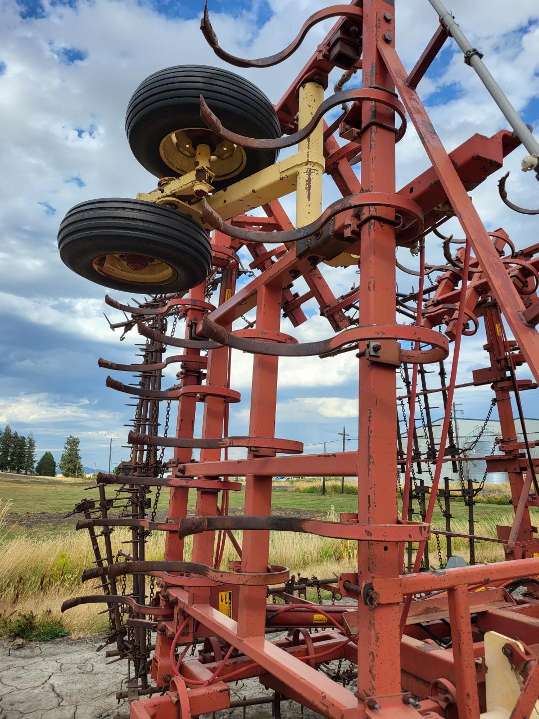 Krause 4141 Field Cultivator