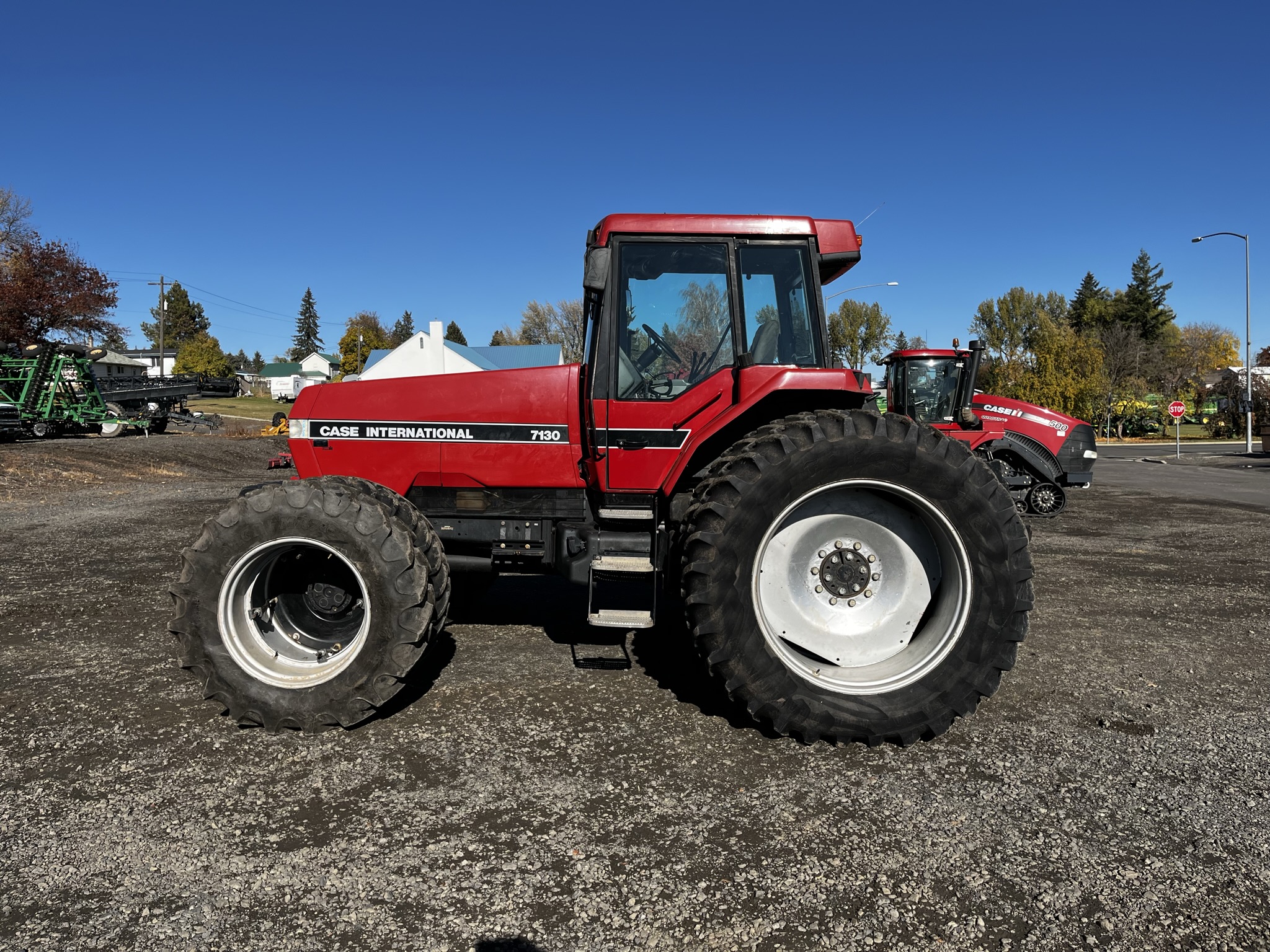 1989 John Deere 7130 Cab Tractor