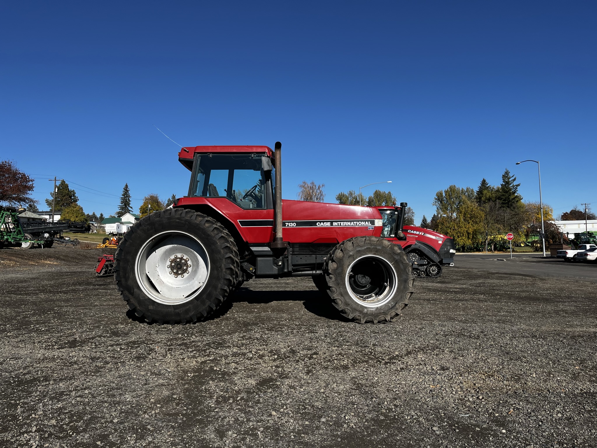 1989 John Deere 7130 Cab Tractor