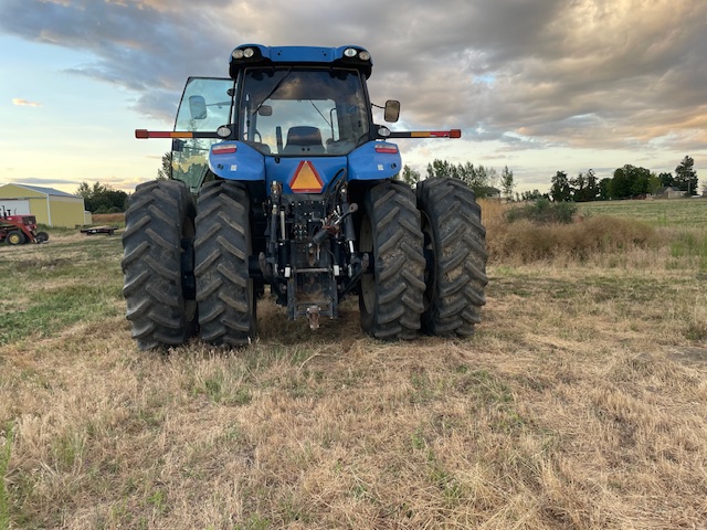 2011 New Holland T8.360 Tractor