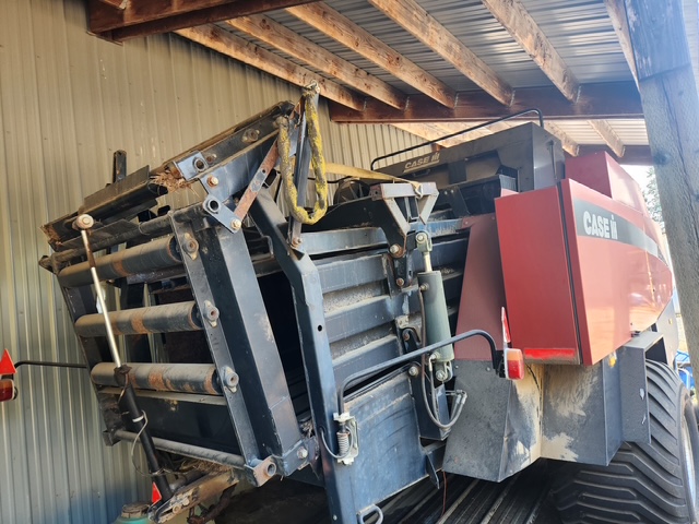 2002 Case IH LBX431R Baler/Big Square