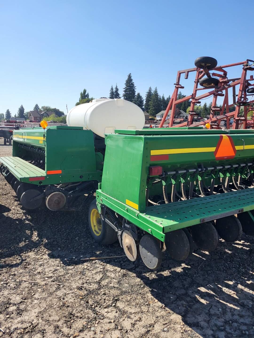 2013 John Deere 455 Drill