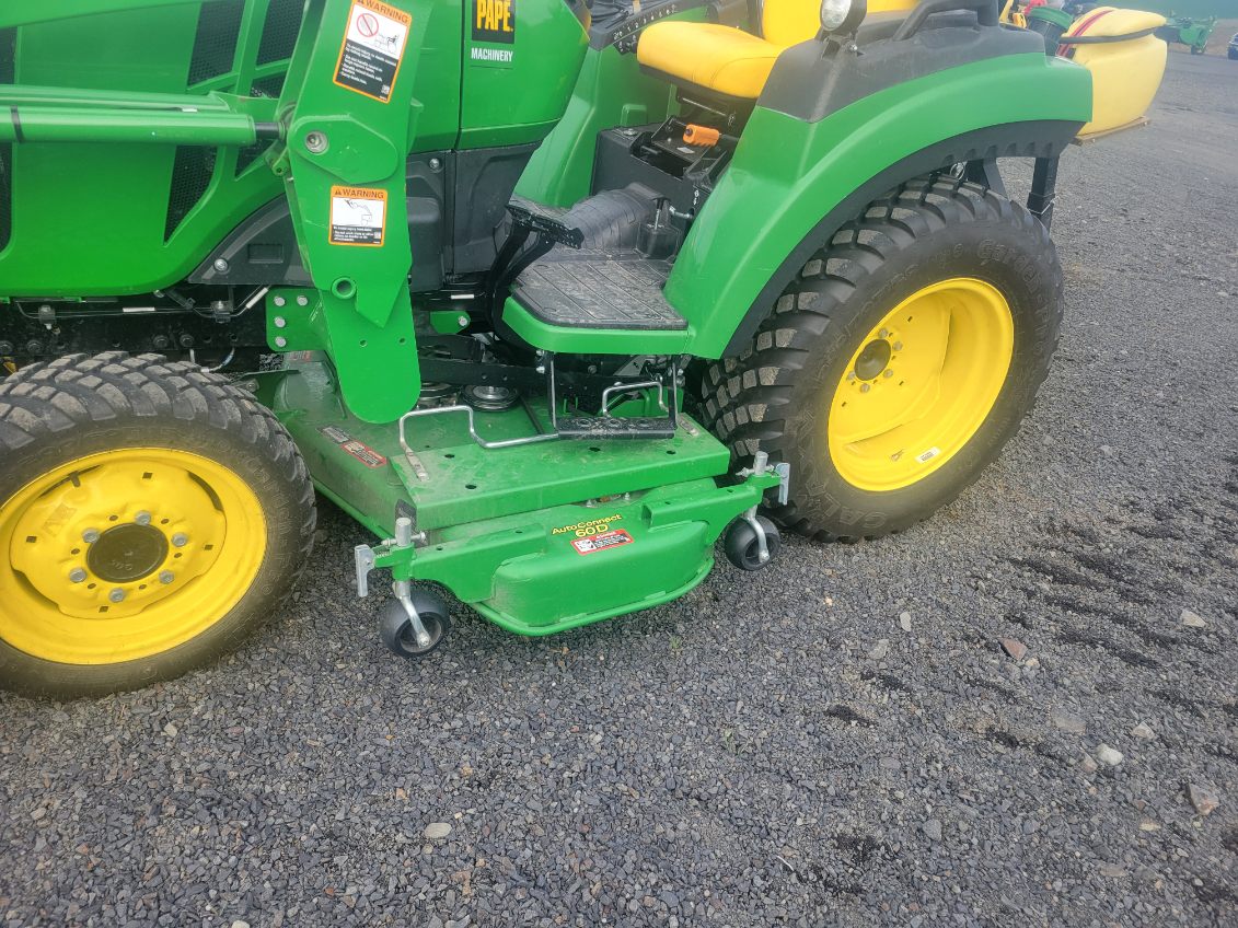 2024 John Deere 2032R Tractor