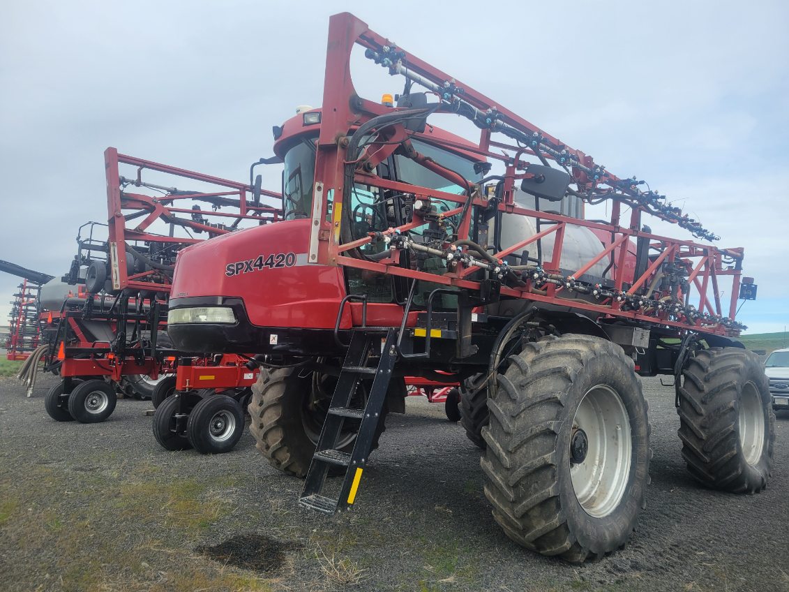 2008 Case IH SPX4420 Sprayer