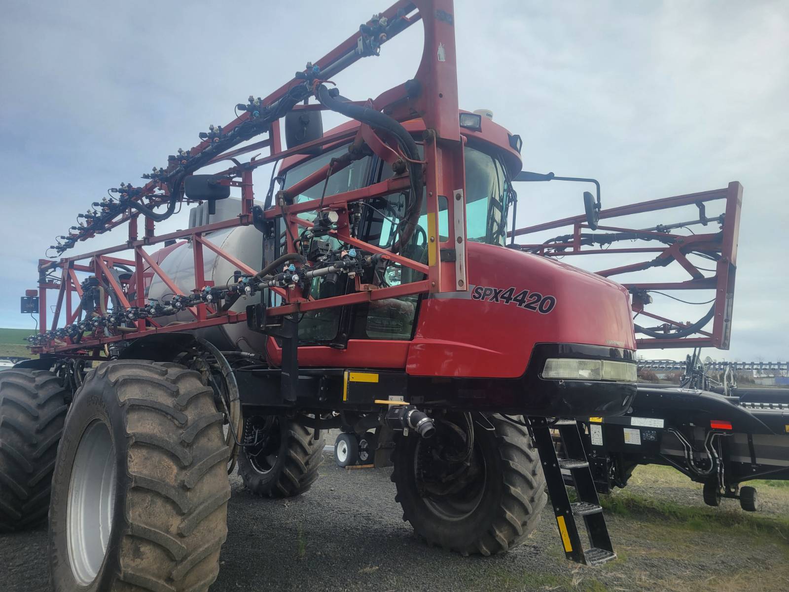 2008 Case IH SPX4420 Sprayer