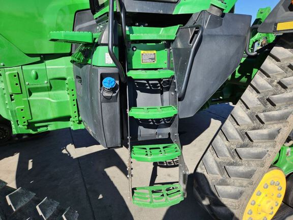 2023 John Deere 8RX 370 Tractor Rubber Track