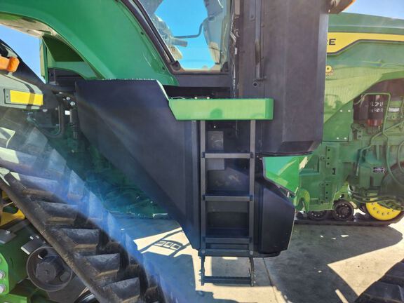 2023 John Deere 8RX 370 Tractor Rubber Track