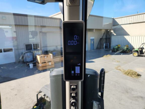 2023 John Deere 8RX 370 Tractor Rubber Track