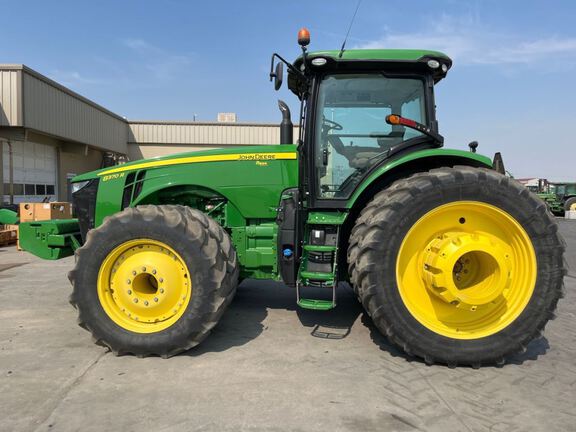 2018 John Deere 8370R Tractor