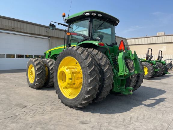 2018 John Deere 8370R Tractor