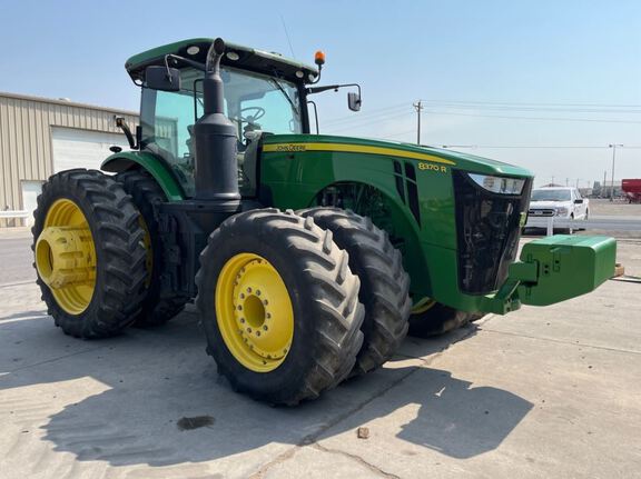 2018 John Deere 8370R Tractor