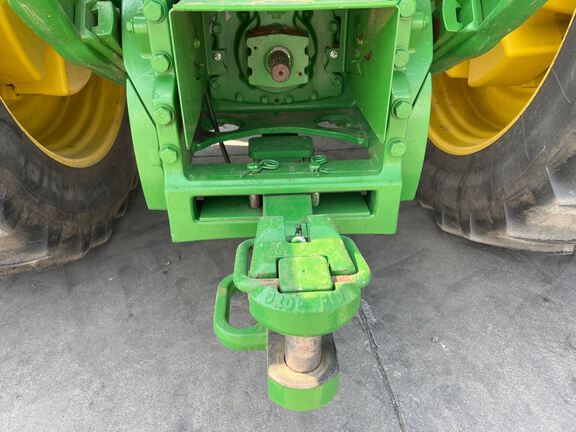 2018 John Deere 8370R Tractor