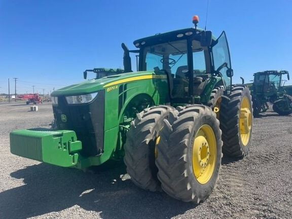 2018 John Deere 8370R Tractor