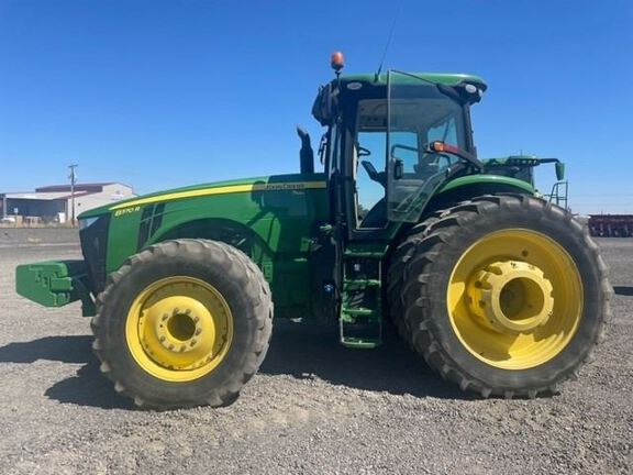 2018 John Deere 8370R Tractor