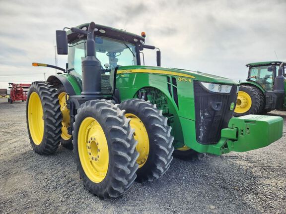 2019 John Deere 8270R Tractor