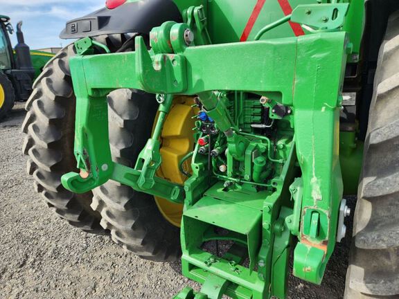 2019 John Deere 8270R Tractor