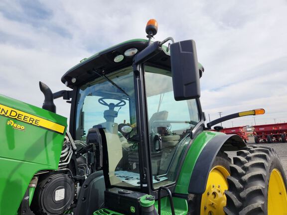 2019 John Deere 8270R Tractor