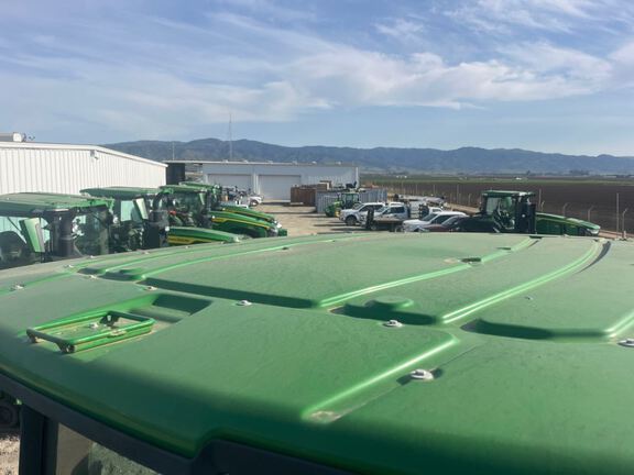 2022 John Deere 9520RX Tractor Rubber Track