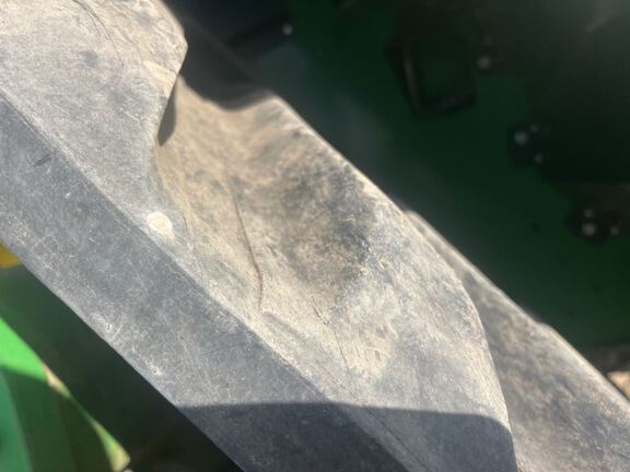 2022 John Deere 9520RX Tractor Rubber Track