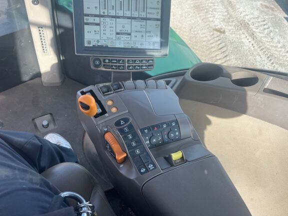 2022 John Deere 9520RX Tractor Rubber Track