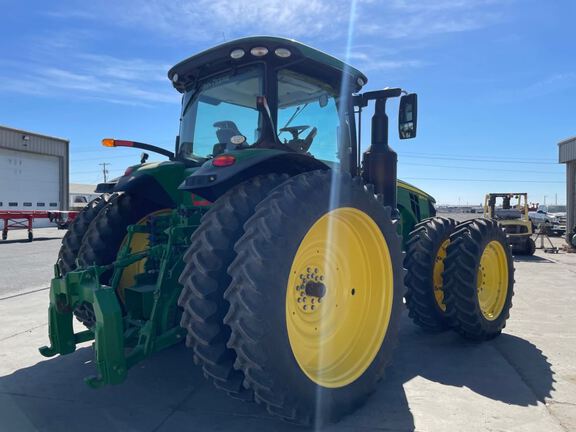 2019 John Deere 8270R Tractor