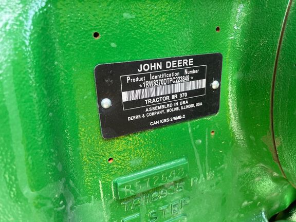 2023 John Deere 8R 370 Tractor