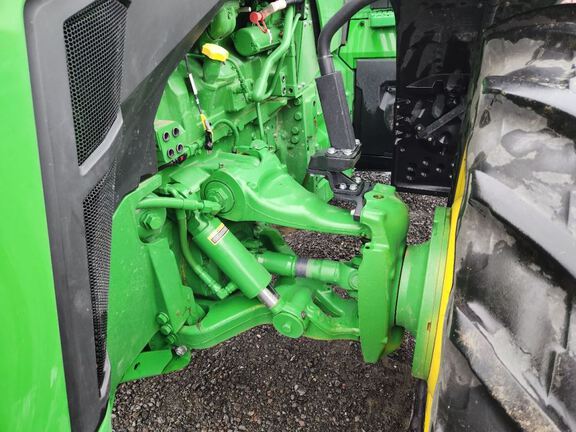 2023 John Deere 8R 370 Tractor