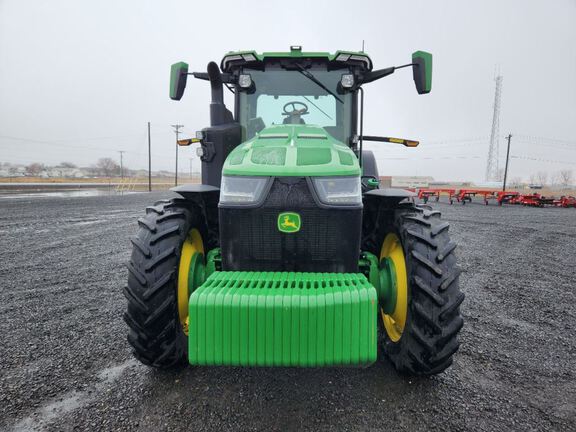 2023 John Deere 8R 370 Tractor