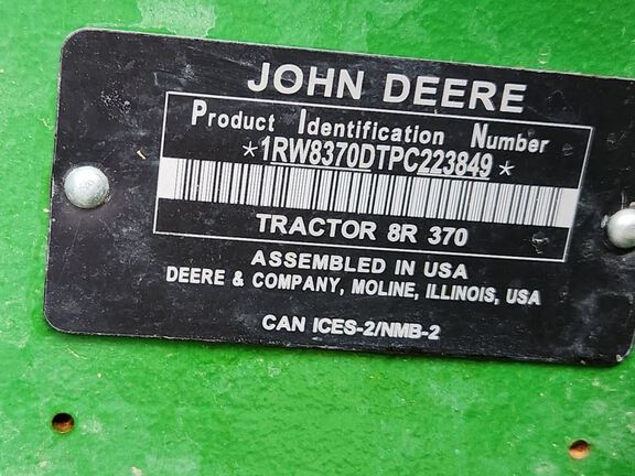 2023 John Deere 8R 370 Tractor