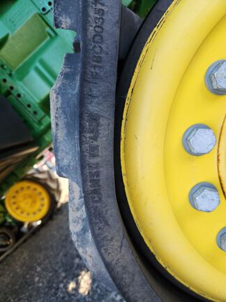 2021 John Deere 8RX 340 Tractor Rubber Track