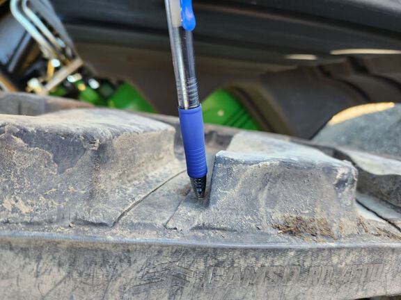 2021 John Deere 8RX 340 Tractor Rubber Track