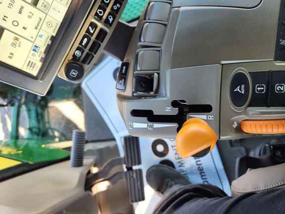 2021 John Deere 8RX 340 Tractor Rubber Track