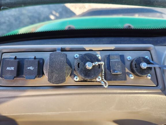 2021 John Deere 8RX 340 Tractor Rubber Track