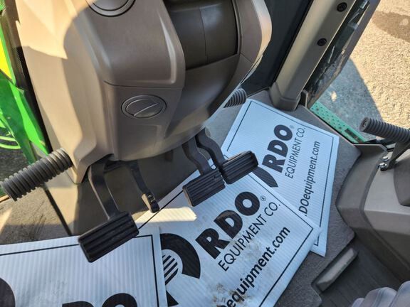 2021 John Deere 8RX 340 Tractor Rubber Track