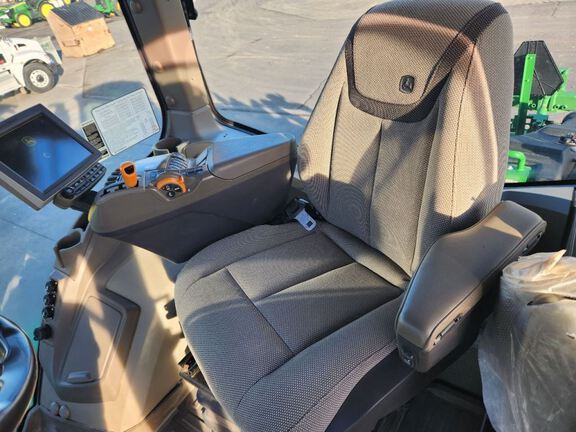 2023 John Deere 9RX 540 Tractor Rubber Track