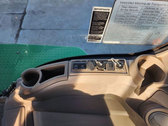 2023 John Deere 9RX 540 Tractor Rubber Track