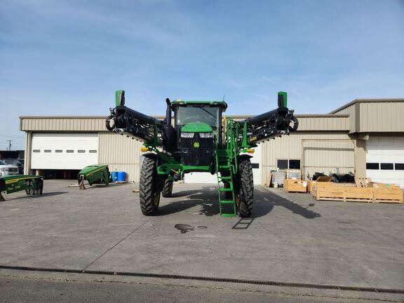 2024 John Deere 616R Sprayer/High Clearance