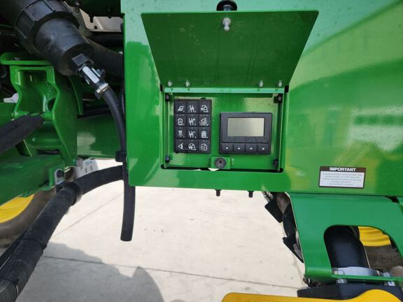 2024 John Deere 616R Sprayer/High Clearance