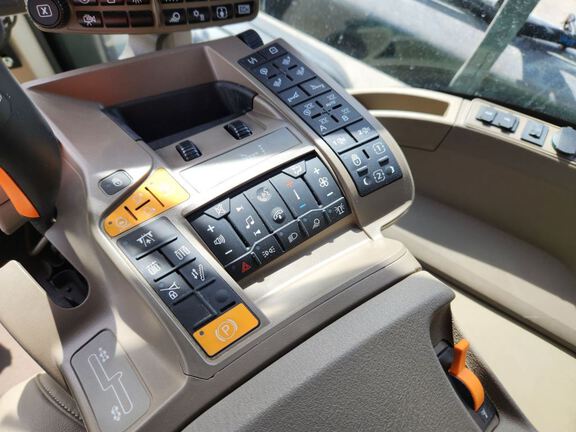 2024 John Deere 616R Sprayer/High Clearance