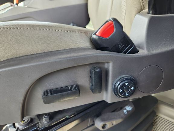 2024 John Deere 616R Sprayer/High Clearance