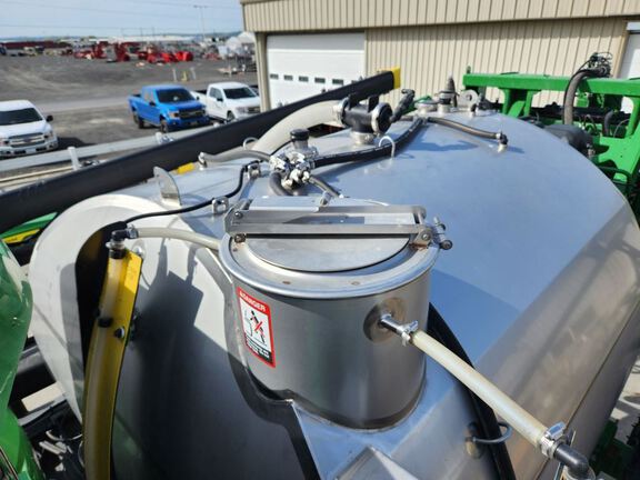 2024 John Deere 616R Sprayer/High Clearance