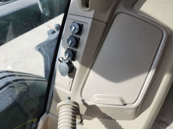 2024 John Deere 616R Sprayer/High Clearance