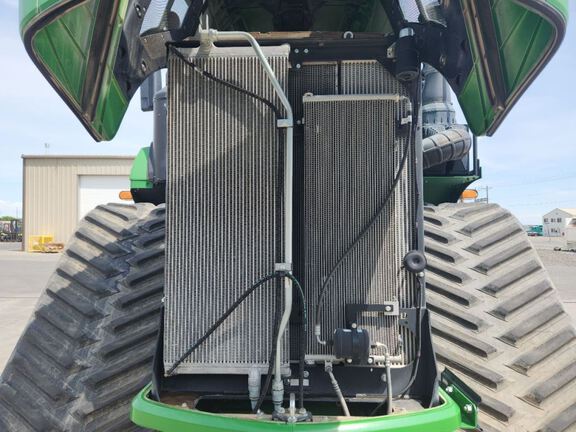 2021 John Deere 9520RX Tractor Rubber Track